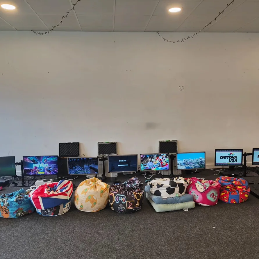 Hosted gaming event in Surrey Quays